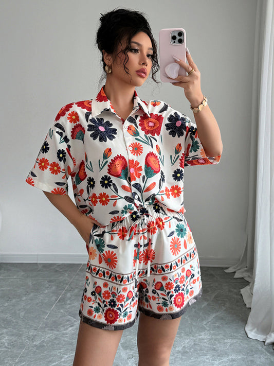 Simple holiday style short-sleeved printed shorts set