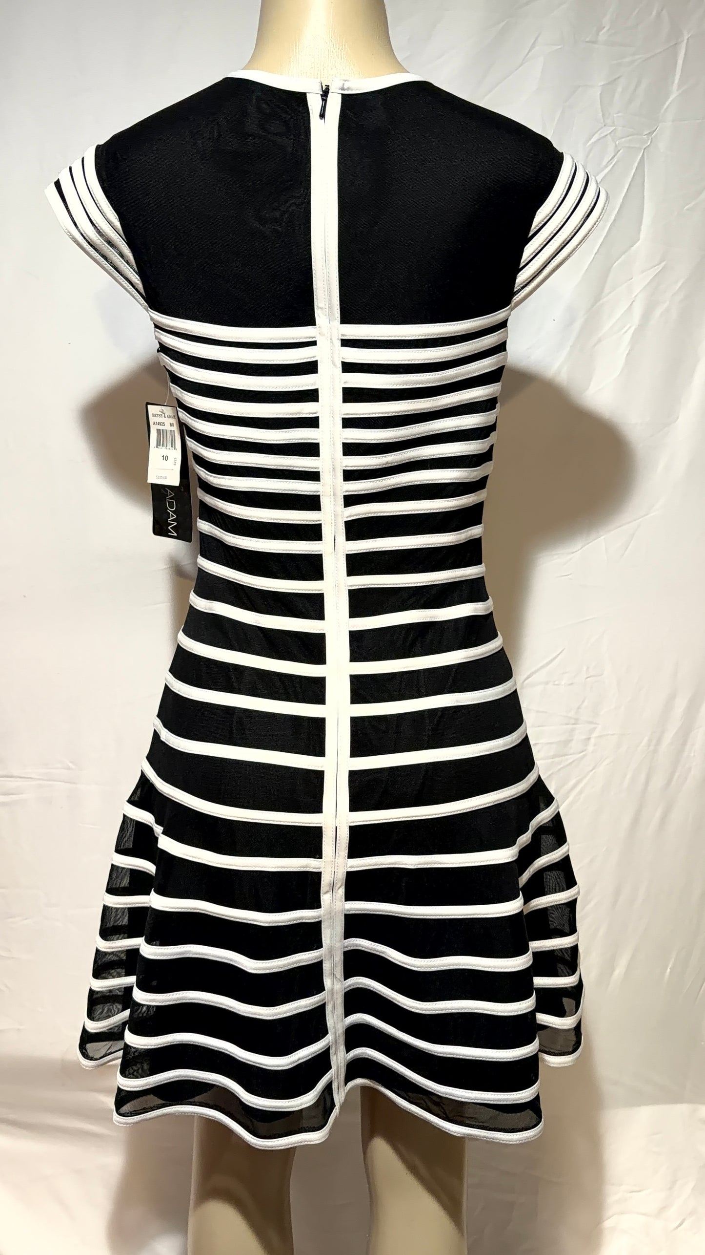 BETSY & ADAM DRESS