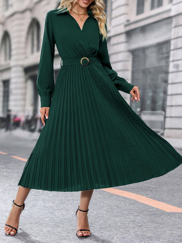 Fashionable and simple solid color lapel dress