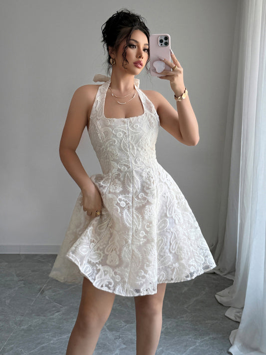 Sweet and elegant halterneck dress