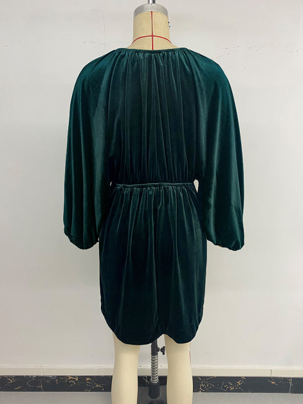 Elegant retro lantern sleeve pleated deep V neck velvet dress