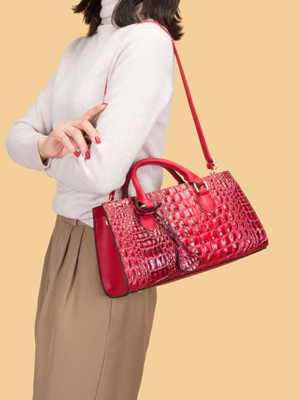Retro Fashion Embossed Handheld Shoulder Messenger Bag