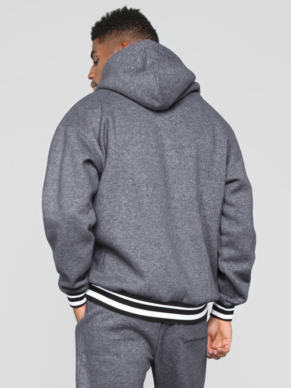 Men’s Minimalistic Loose Pullover Hoodie With Front Pocket And A Stripped Hem
