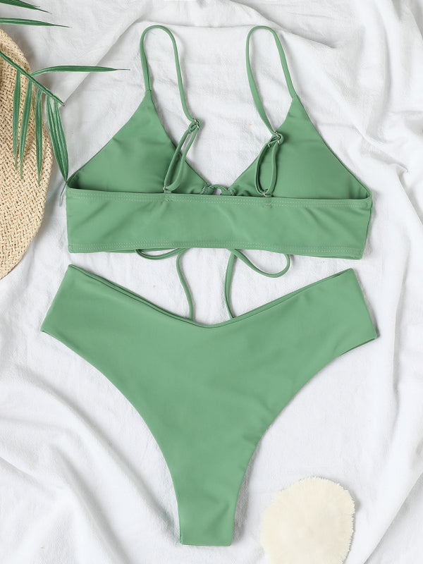 Women's Solid Color Textured Underwire Bikini And Button Set